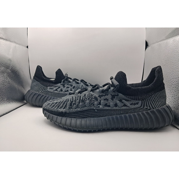 Size 7M | 8.5W - adidas Yeezy 350 V2 CMPCT Slate Onyx - IG9606 - Picture 1 of 8
